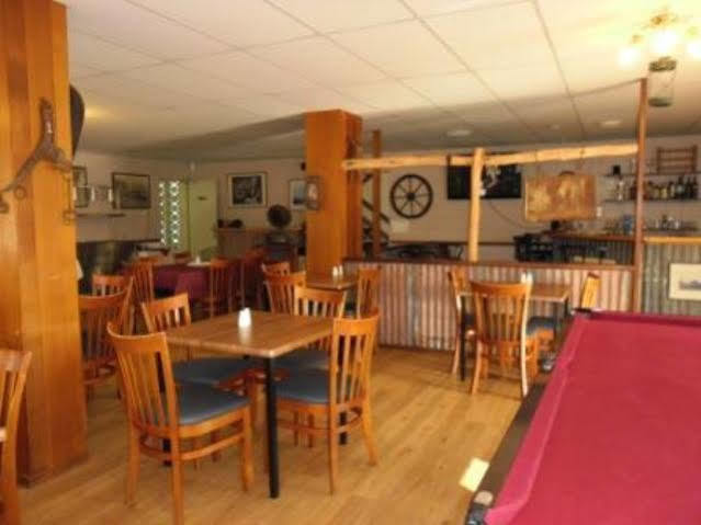 Banjo Paterson Motor Inn Townsville Exterior foto