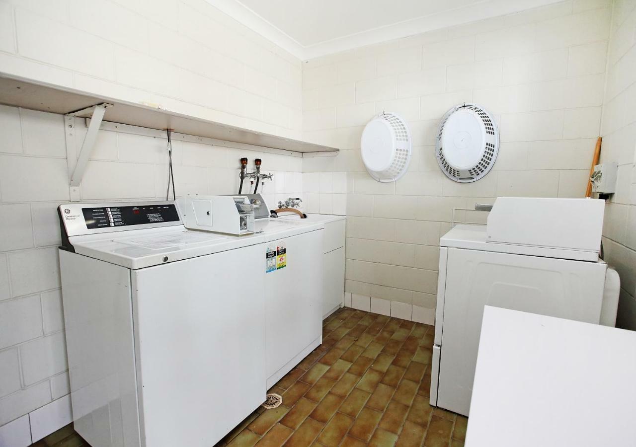 Banjo Paterson Motor Inn Townsville Exterior foto